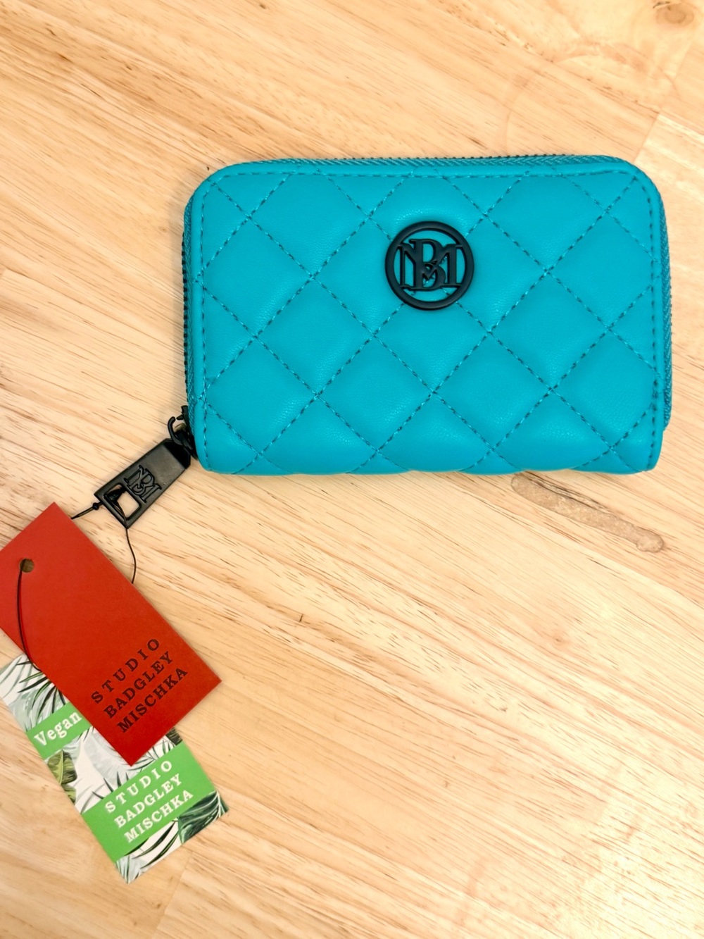 Studio Badgley Mischka Green Diamond Coin Purse NWT Key Ring